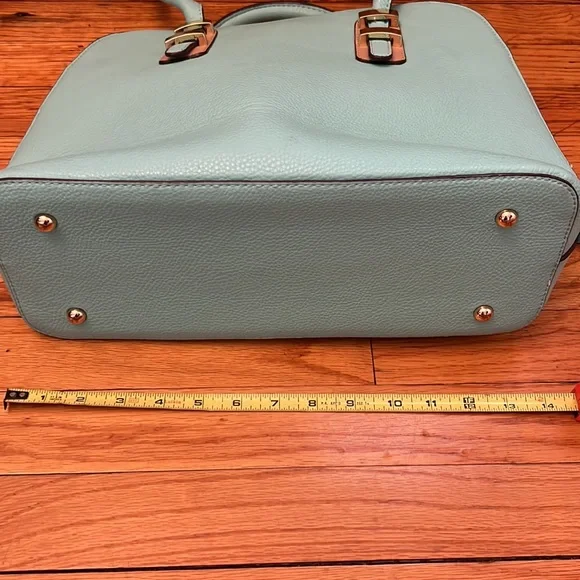 Charming Charlie Pretty Aqua Blue Shoulder Bag with Three compartments! 🌺 - Picture 4 of 10